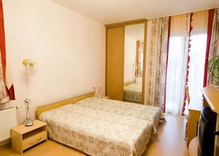 Vgh Accommodation Services Gyvenimas sodyboje