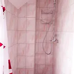 Habitación en casa particular Vgh Services